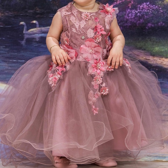 blue jasmine Other - Baby ball gown dress
